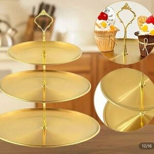 NWT | SHEIN | 3-Tier Dessert Stand | Gold